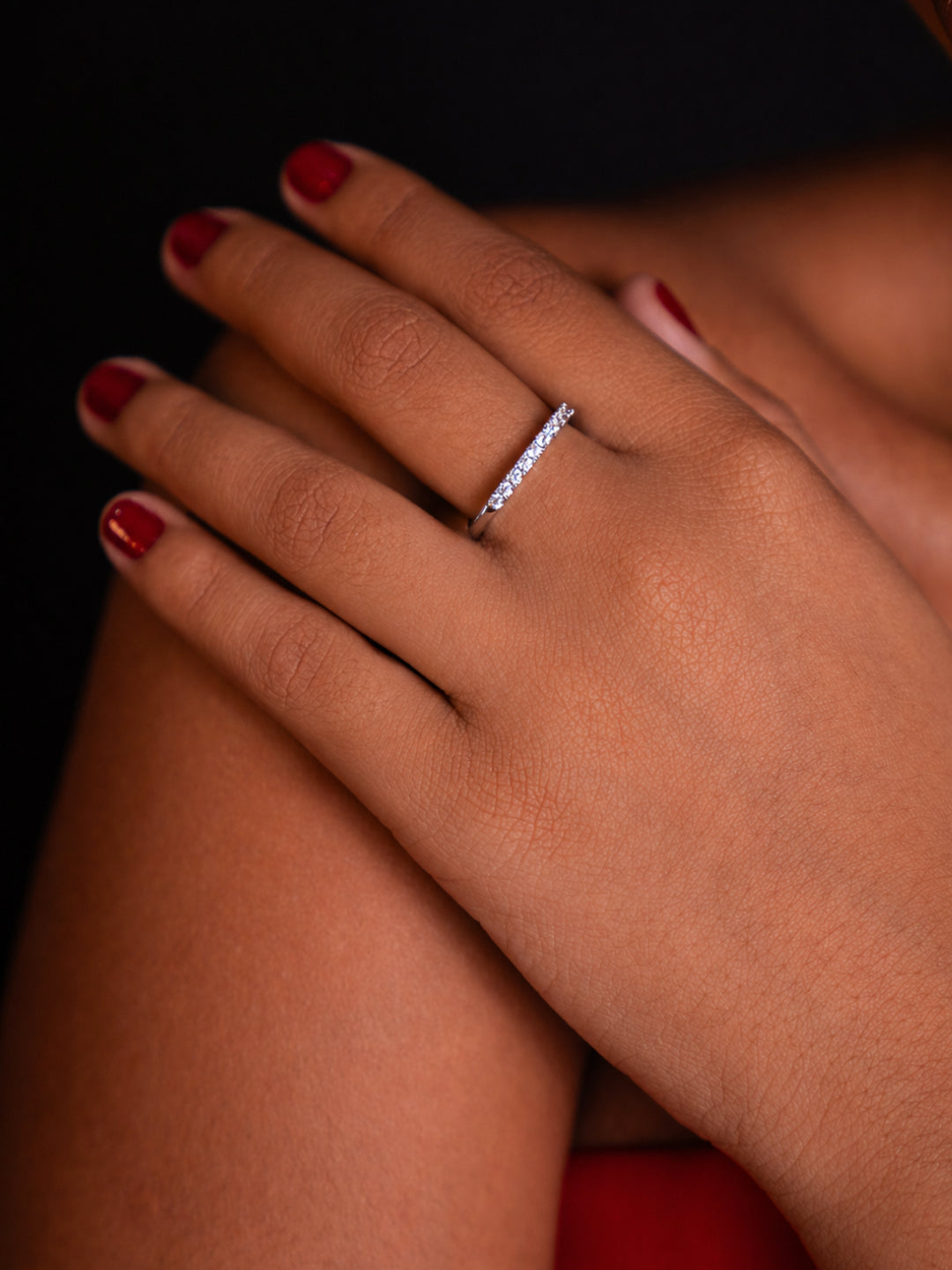 Bague Demi-Alliance Vérone Ajustable en Moissanite en Argent 925