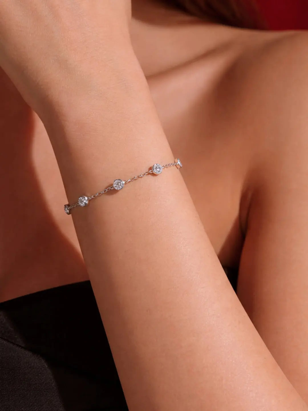 Bracelet Station avec Moissanites Taille Ronde en Argent 925